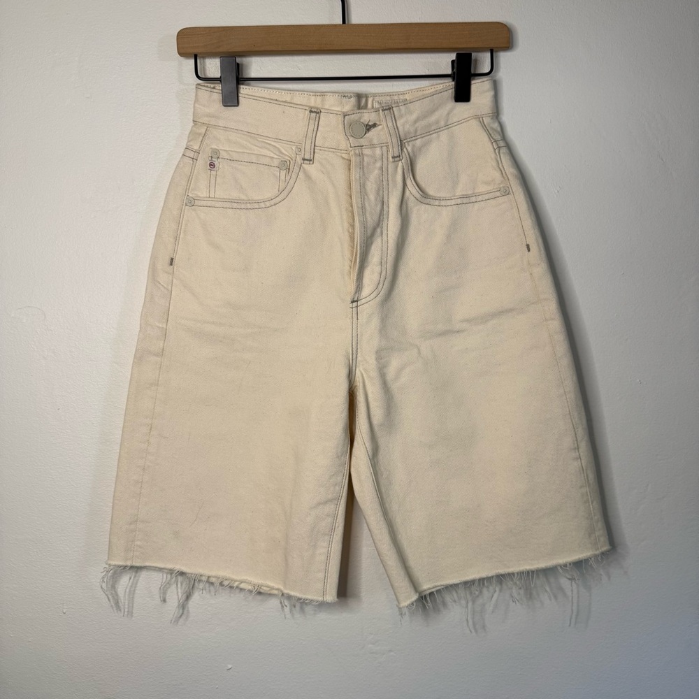 Kerah Cream High-Rise Denim Shorts